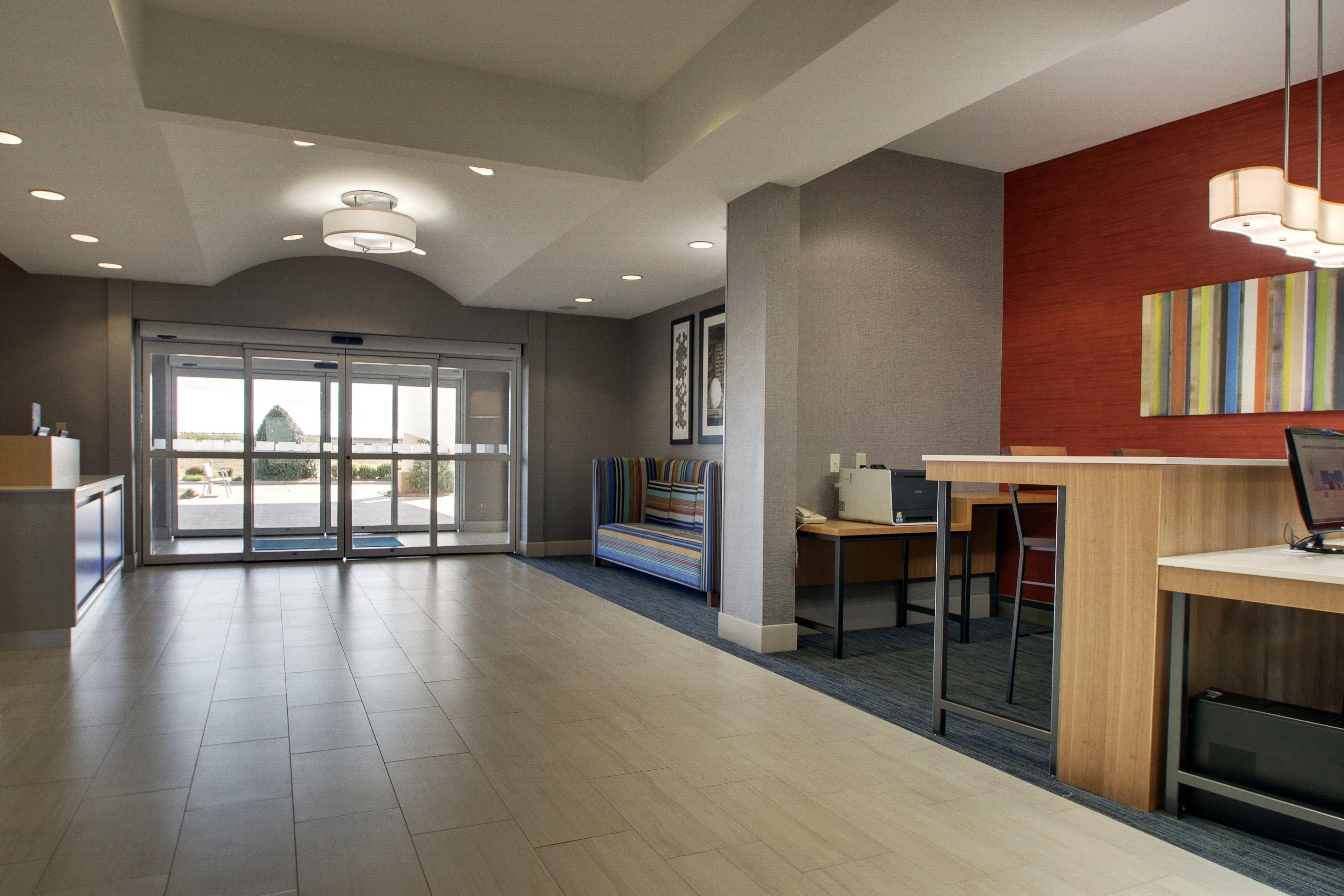 Holiday Inn Express Vernon College Area Highway 287 By Ihg Ngoại thất bức ảnh